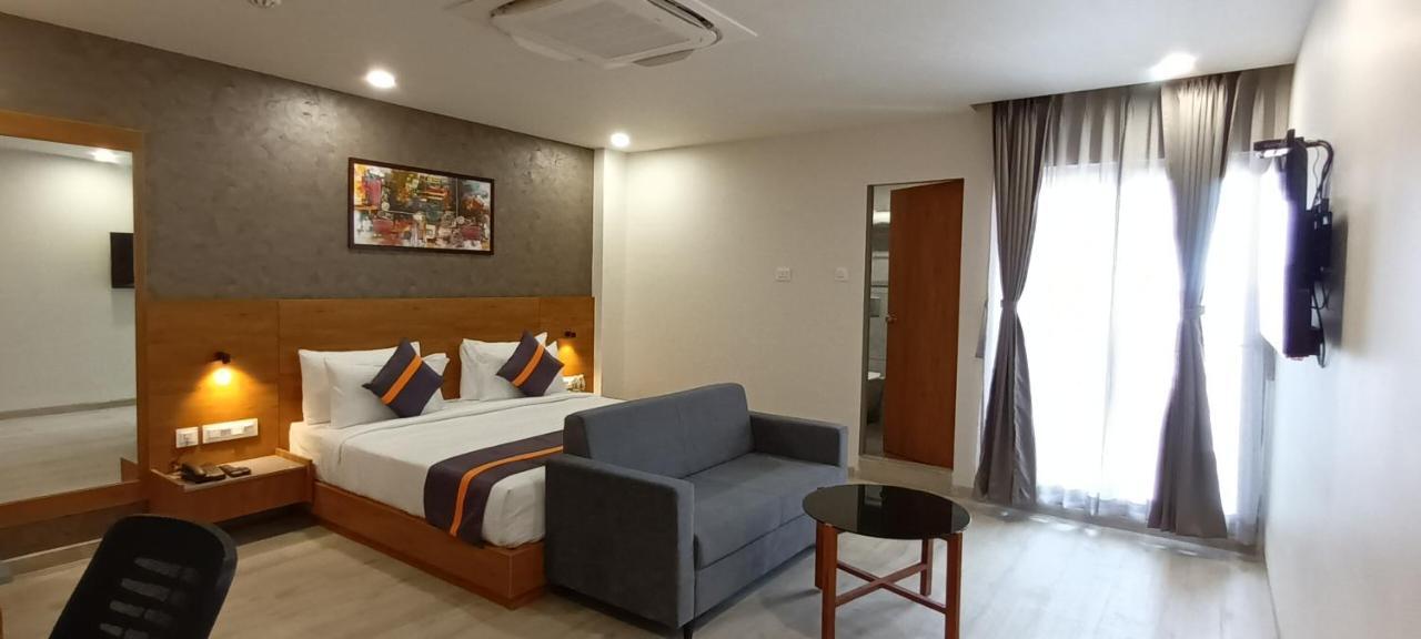Comfort Inn , Statue Of Unity Kevadia Exteriér fotografie