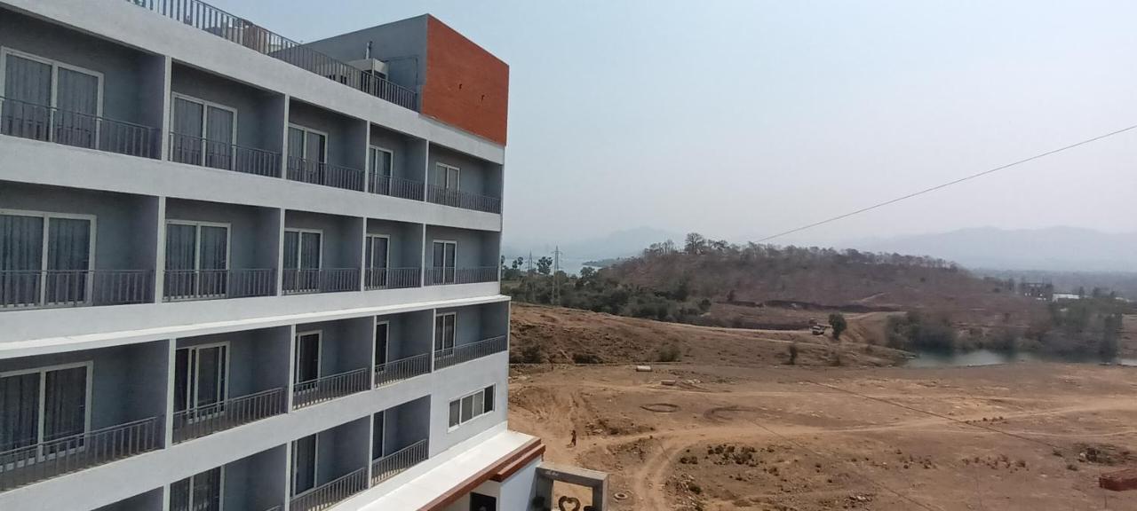 Comfort Inn , Statue Of Unity Kevadia Exteriér fotografie